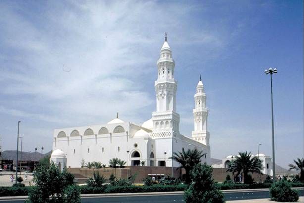 لماذا سمي مسجد القبلتين بهذا الإسم