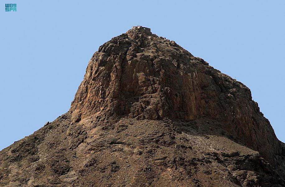 أين يقع غار حراء وغار ثور