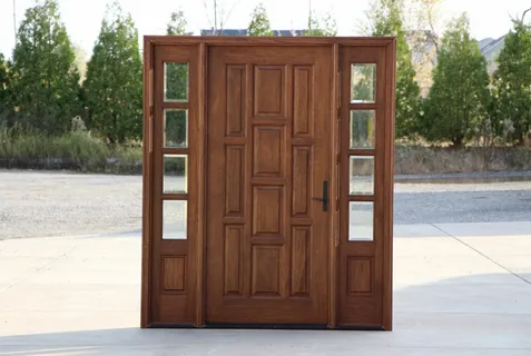 ابواب خشبية … لمسة من الرقي والفخامة داخل المنزل