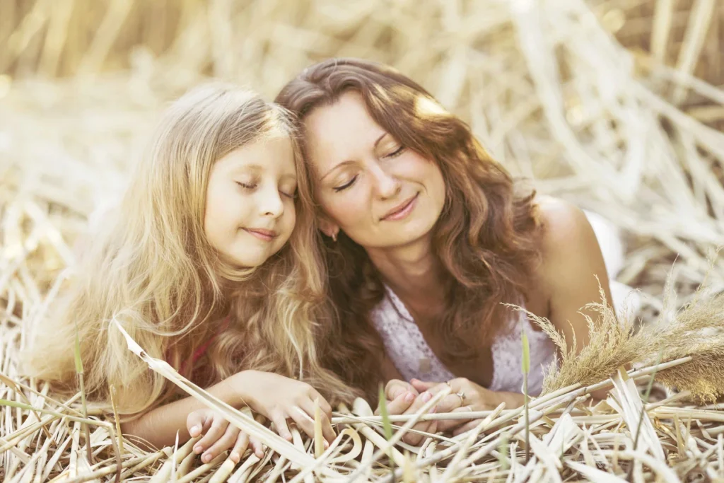 عبارات جميلة عن الأم