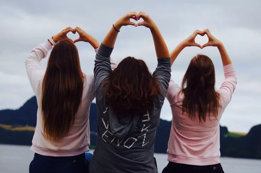 شعر عن الصداقة الحقيقية