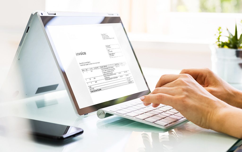 كيف أتعامل مع الفواتير الإلكترونية في حالة إرجاع البضاعة؟